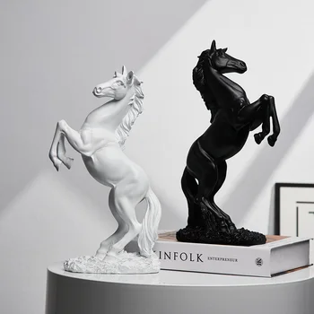 Креативный декор стола Скульптуры лошадей и статуэтки для интерьера в скандинавском стиле, роскошные украшения для комнат, Статуэтка Фэн-шуй
